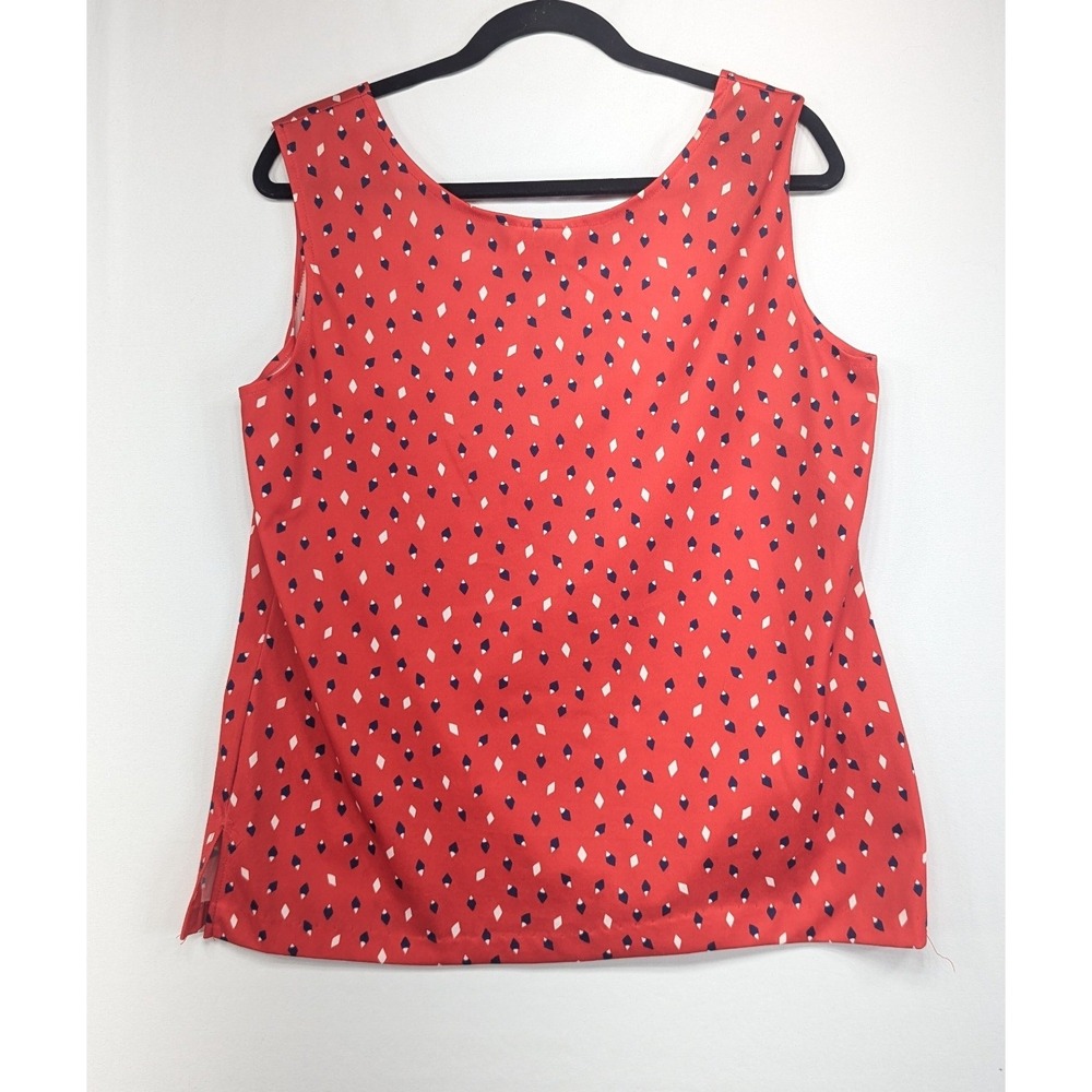 Shaker Sport Red Geometric Diamond Print Sleeveless Blouse Shell Top Scoop Neck